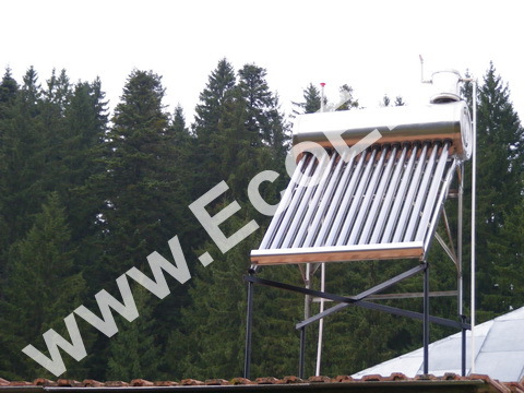 Panou Solar - Cuejdiu; mai multe detalii pe www.EcoEn.ro
