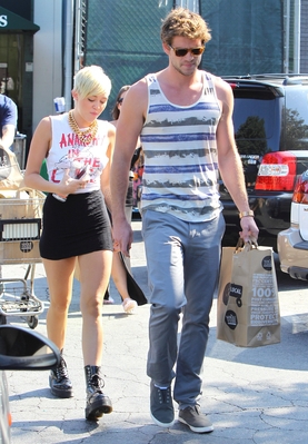 normal_8 - Shopping at Whole Foods in Los Angeles 2012