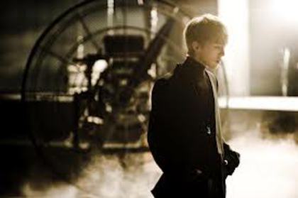images (2) - G-dragon Minilbum 2012