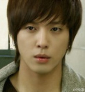 eu sunt hyo jin garda voastra de corp