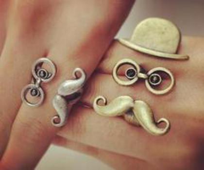 A6SDNXFCEAAlt4M_thumb - Artistic nu gluma THE BEST ARTISTIC