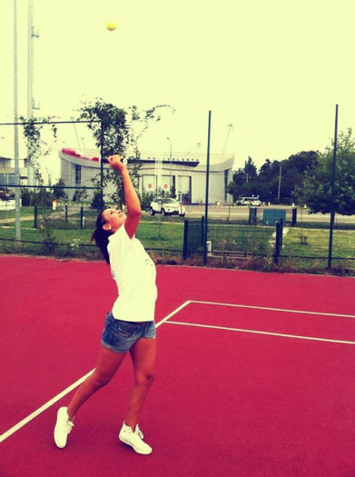 alina tenis - LaLa Band cele mai noi poze