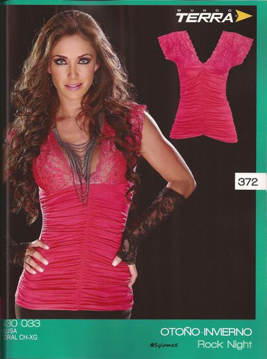 267343_252531561443302_8129495_n - Anahi