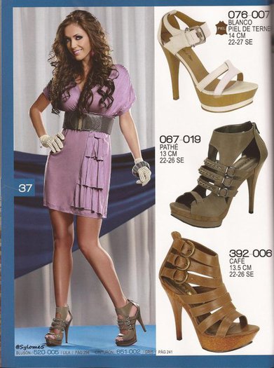 285280_252531004776691_510319_n - Anahi