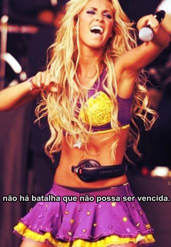 398501_362050507211043_737160887_n - Anahi