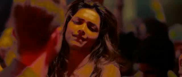 vlcsnap-00208 - Angreji Beat