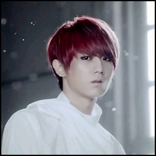 ~ Borei?...Doar nu se muta.:| .. [4Ki]