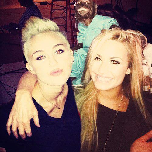 . tumblr with . Miley ( 40 )