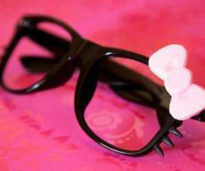 389556_487671117944962_1578343231_n_thumb