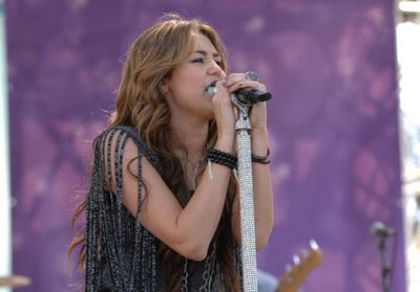 normal_122 - Elizabeth Glaser Pediatric AIDS Foundation A Time For Heroes Celebrity Carnival 2009