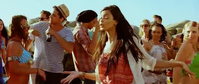 vlcsnap-00118 - Tumhi Ho Bandhu