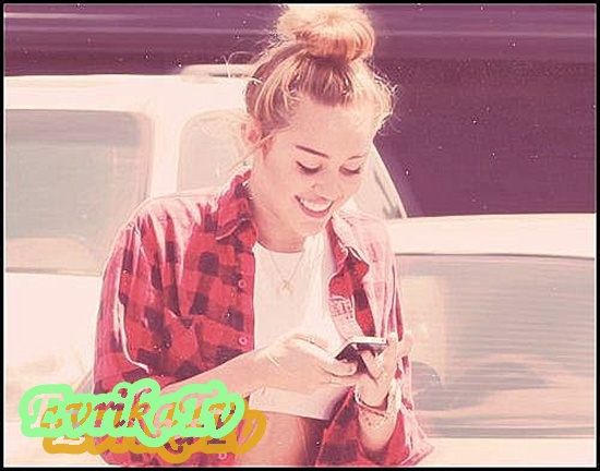 [isi trimitea mesaje cu Andrew=))]