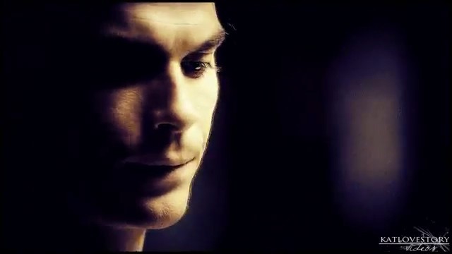 - ce naiba fac toti :| cu Katherine n`am mai vb de 2 luni :| sau o luna - Episode - 04