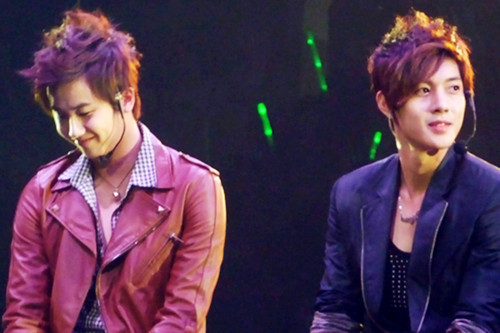  - Kim hyun joong and Heo young saeng