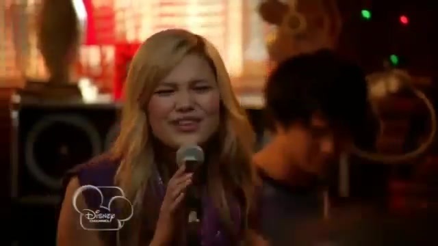 HAD ME @ HELLO - Olivia Holt, Luke Benward & Katherine McNamara - (Girl Vs. Monster) 494