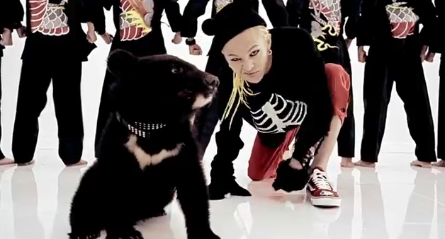  - G-Dragon - One of a kind