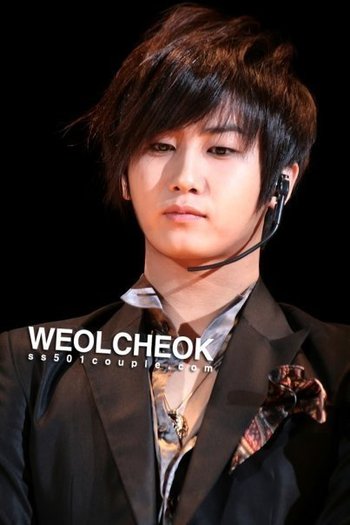 Heo Young Saeng