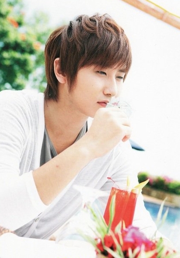 Heo Young Saeng