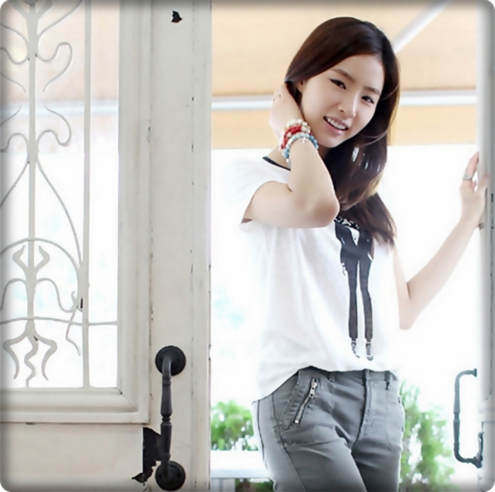 ♥ Buna ... Cl ...Amm..te`ai .. adica stai aici? :-? - Xx Episodul-63 xX