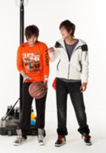  - Kim Kyu jong si heo young saeng