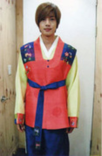 Kim hyun joong - coreeni vedete in hanbok