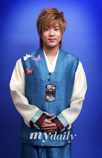 Kim kyu jong - Membri formatiei ss501 in hanbok