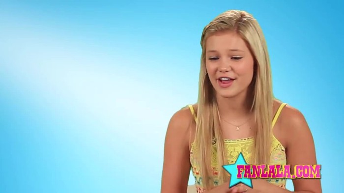 Olivia Holt and Kat McNamara talks Disney's Girl vs. Monster 1492