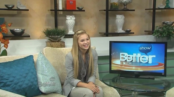 Saying Hello To Olivia Holt 193 Saying Hello To Olivia Holt 193