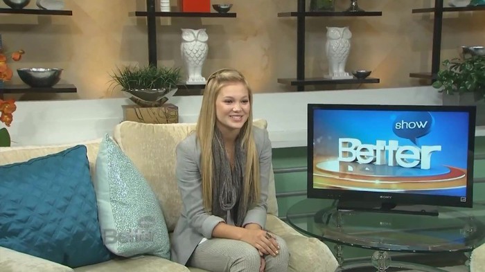 Saying Hello To Olivia Holt 215 Saying Hello To Olivia Holt 215