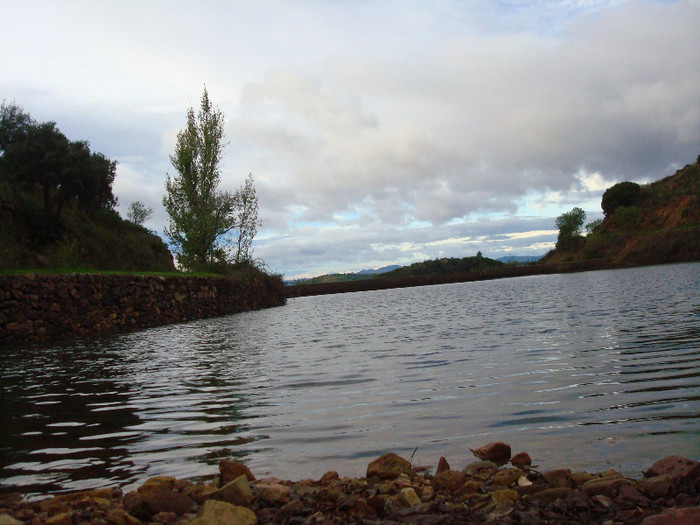 lac de acumulare - cerul