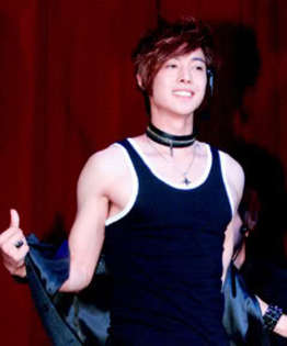 kim hyun joong - niste poze hot cu vedetele coreene