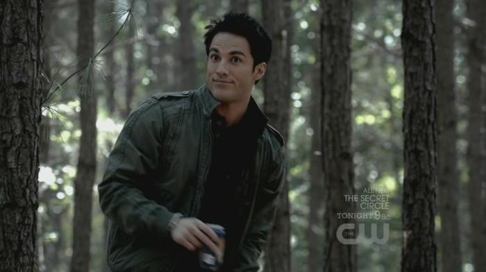 ;→ poate data vytoare ai mai multh norok= ]]^typa shy se tranteste pe kanapea^