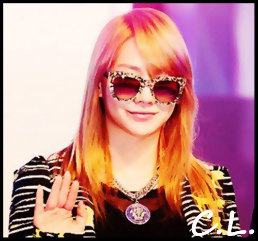 x. eu vreau..dar trebuie sa plec..imi pare rau..:-s byee :-h*hug fetele|pleaca*