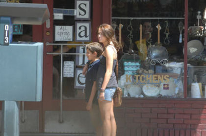 normal_13 - On Set of The Last Song in Downtown Savannah Georgia 2009