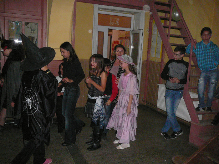 P1450347 - 2012 - 9 noiembrie - carnaval