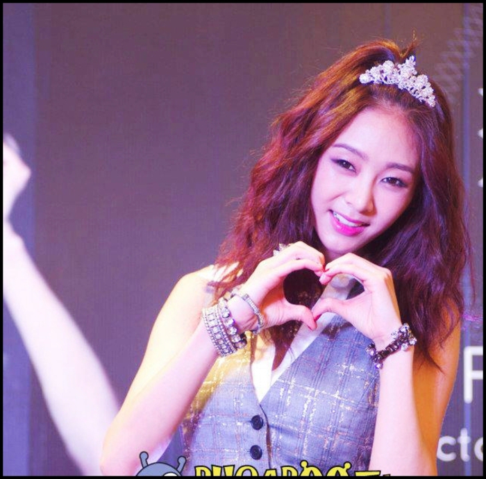 Noapte buna :) Ahhh...:-" [pleaca sus] - Xx Episodul-66 xX