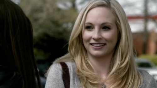 *se sperie* mda, vad ca ai revenit la vechile obiceiuri.. nu m-ai mai speriath de mult. :]]