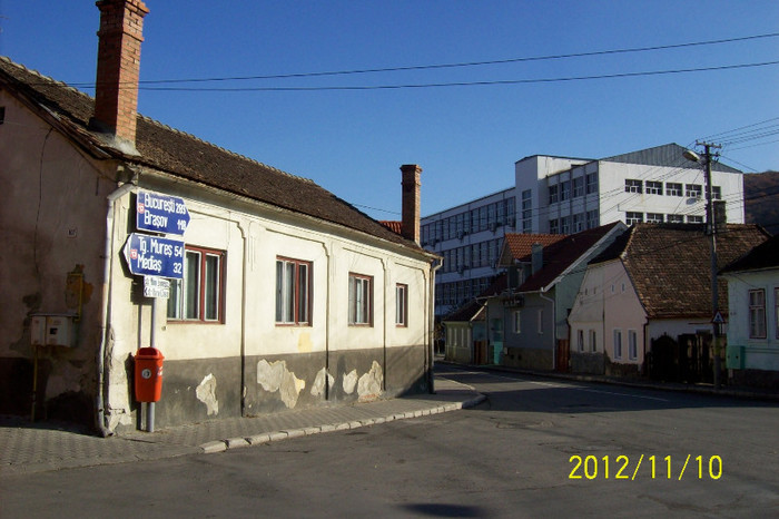 101_1712 - toamna tarzie  in 2012