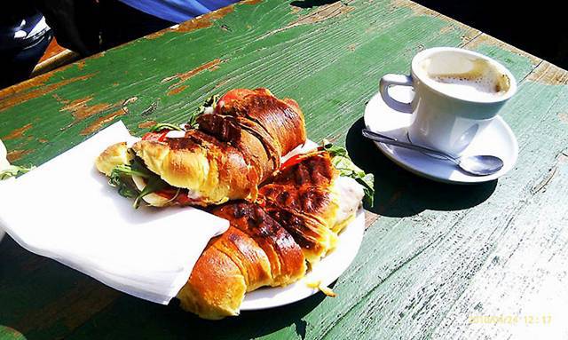 10 Breakfast in Portuguese - MICUL DEJUN IN LUME