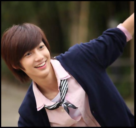 ☺ I cobora I Annyeong :>