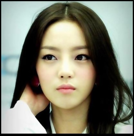 xD .. Eh .. Na .. Acuma .. Si Joon Sexy ? :))) Never :)))