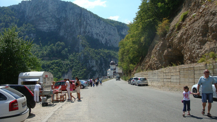 Mânăstirea Mraconia