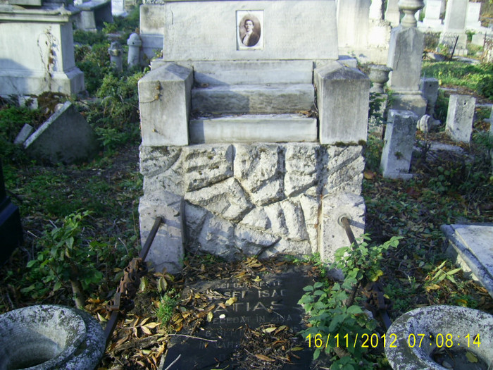 PIC_0038 - Cimitirul evreiesc de rit sefard