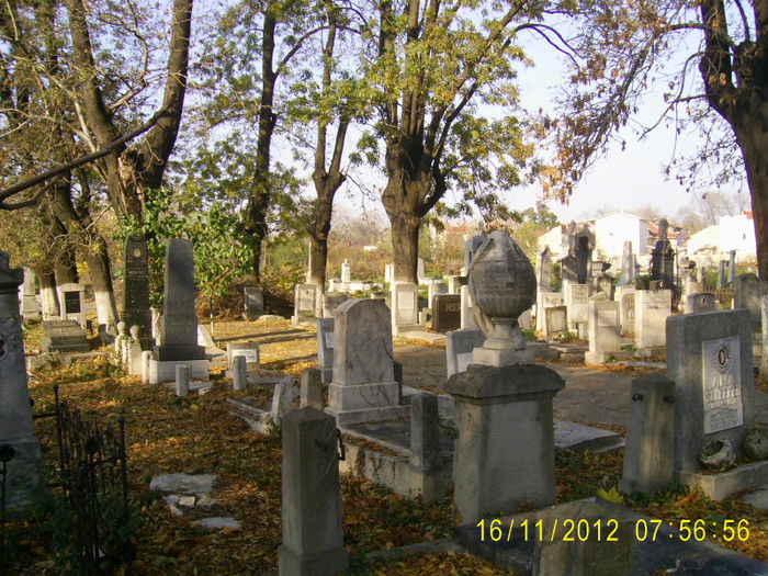 PIC_0107 - Cimitirul evreiesc de rit sefard