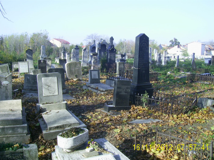 PIC_0109 - Cimitirul evreiesc de rit sefard