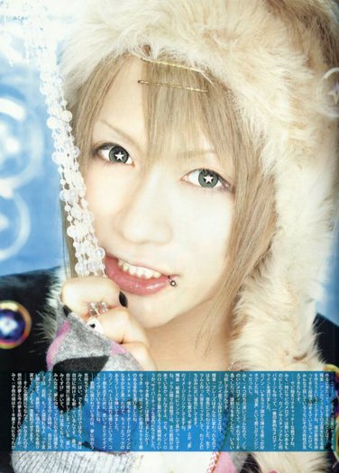 305109_266307280069189_703911704_n