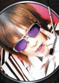 305463_272623492772616_1623159132_n