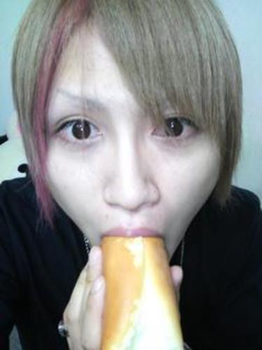 313016_266307530069164_197536793612905_857835_1775459695_n