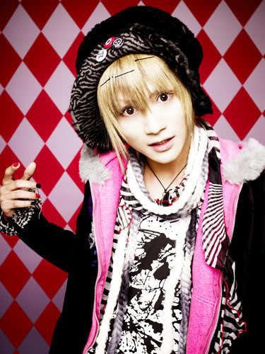 313681_266308010069116_197536793612905_857857_2014766271_n