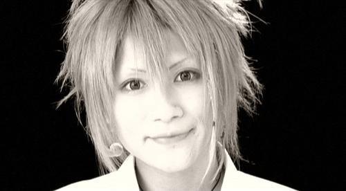 419393_358011530900478_1361954897_n